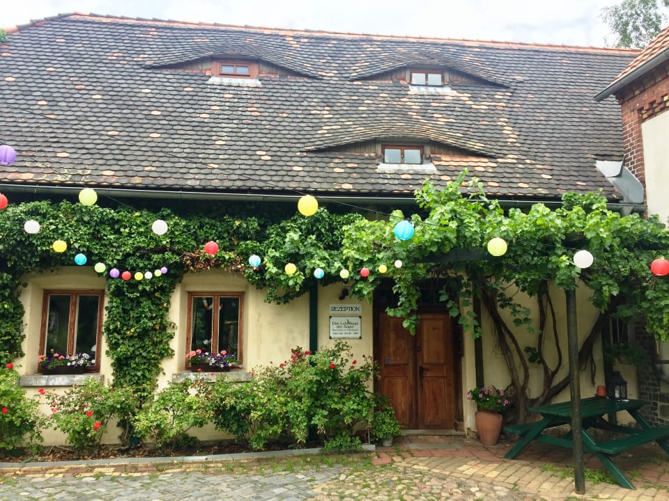 Außenansicht Pension Das Lehmhaus am Anger