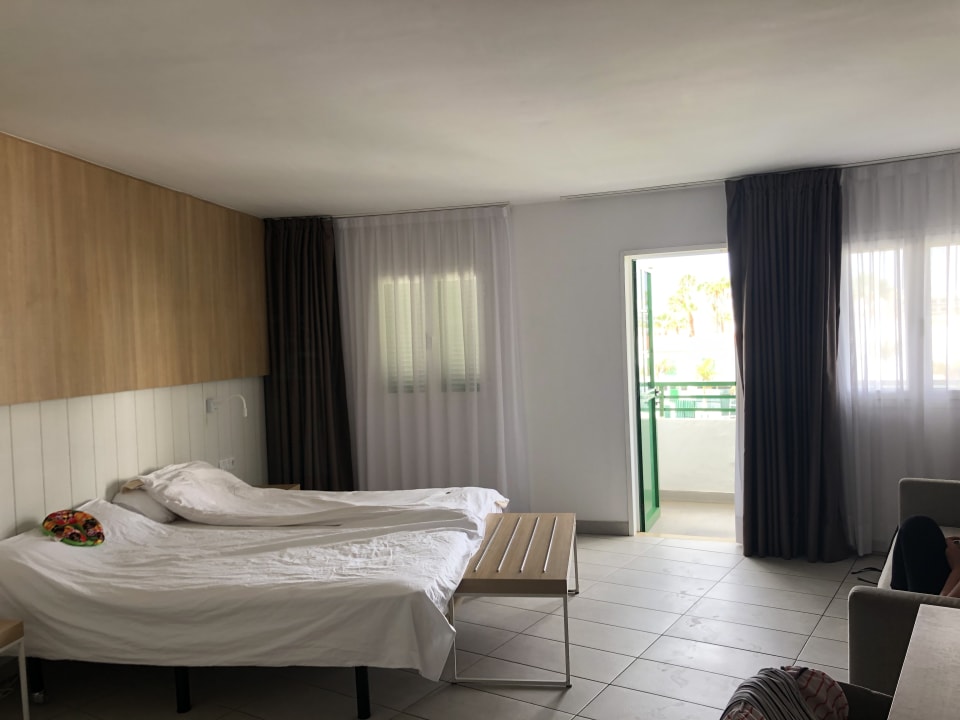 Zimmer Servatur Playa Bonita