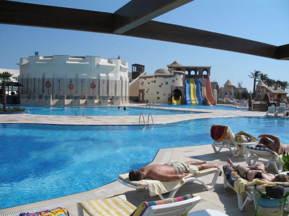 Poollandschaft Calimera Serra Palace