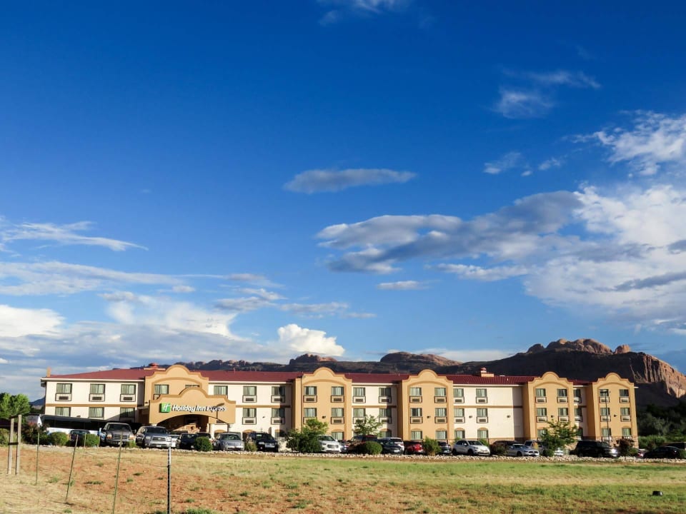 Holiday Inn Express & Suites Moab Holiday Inn Express & Suites Moab