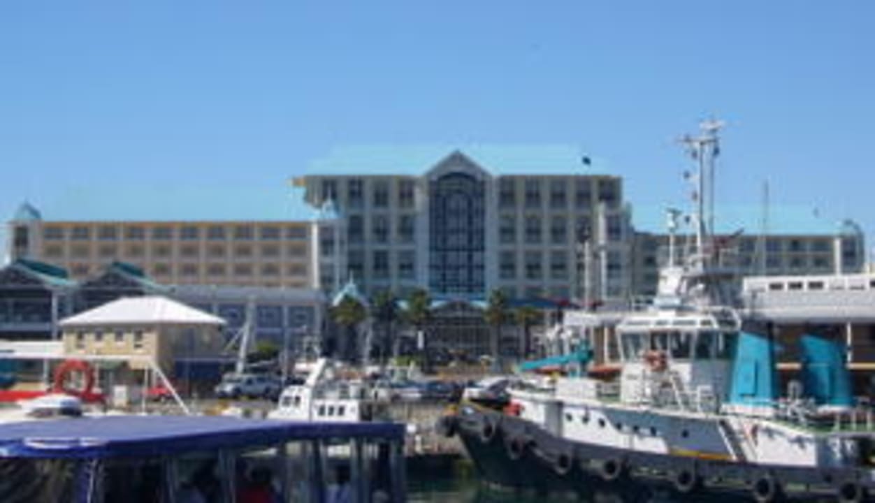 Blick von der Waterfront The Table Bay / Sun International