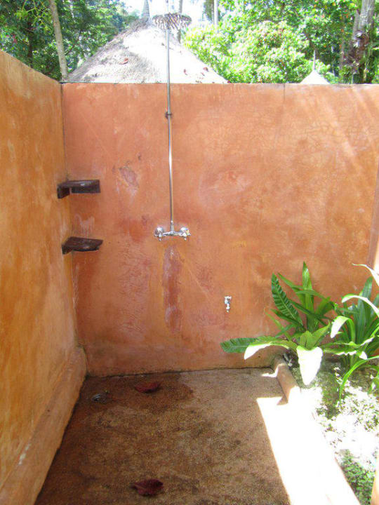 Außendusche Hotel Thapwarin Resort