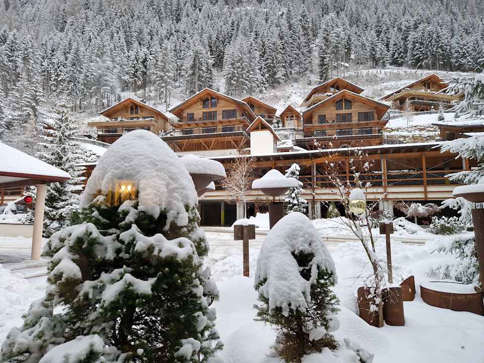 Außenansicht Alphotel Tyrol