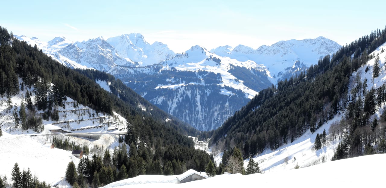 Ausblick Alpenpanorama Konzett in Faschina
