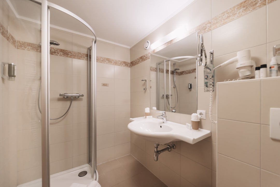 Zimmer Wellness Aparthotel Panorama Alpin