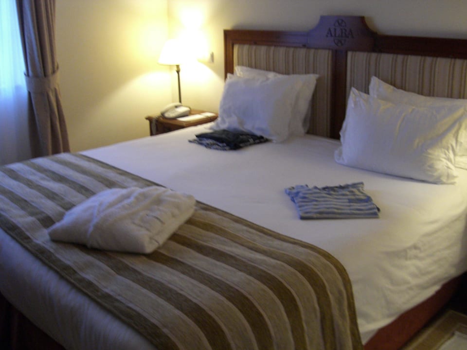 Elternschlafzi., 3 Fernseher pro Suite Vila Alba Resort