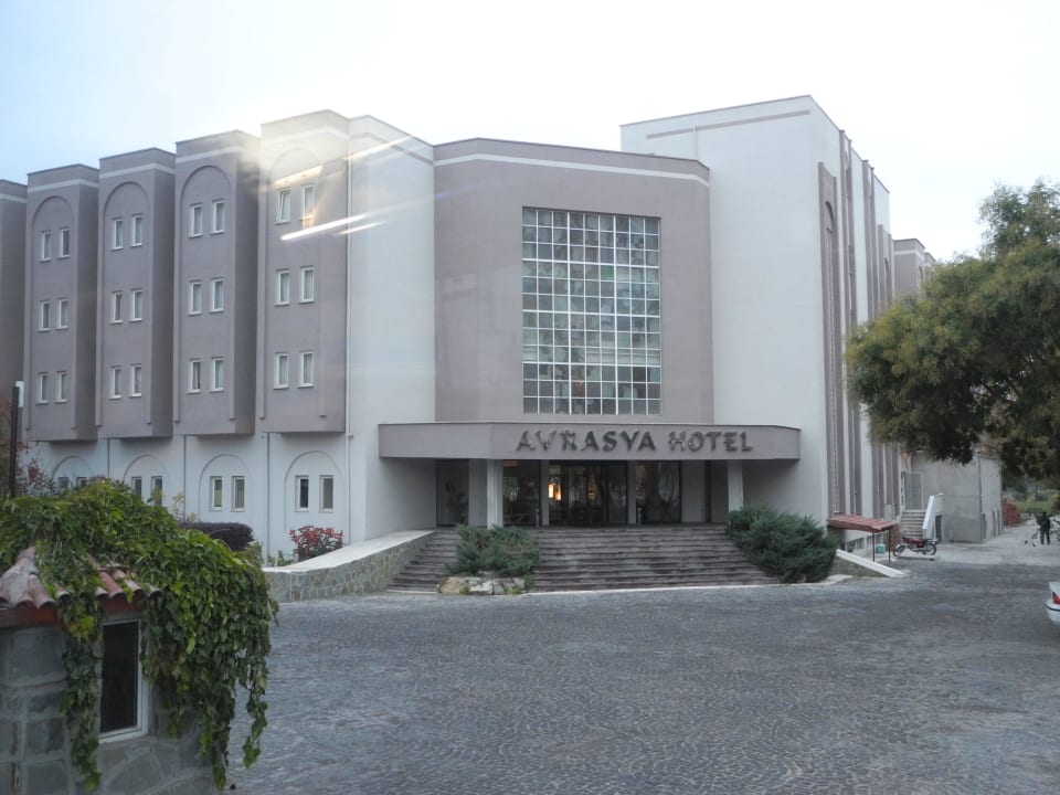 Portal bei Tage Hotel Avrasya