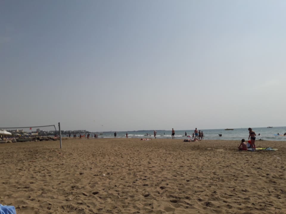 Strand Castival Hotel