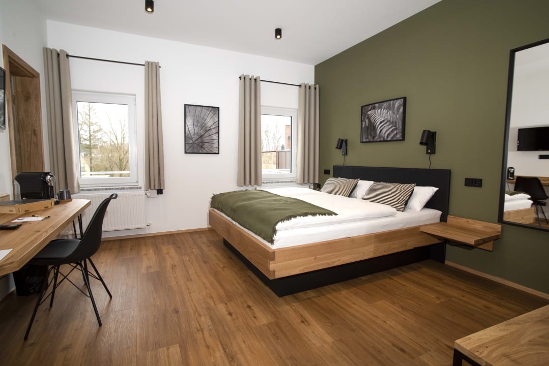 Zimmer Holzfellas Home