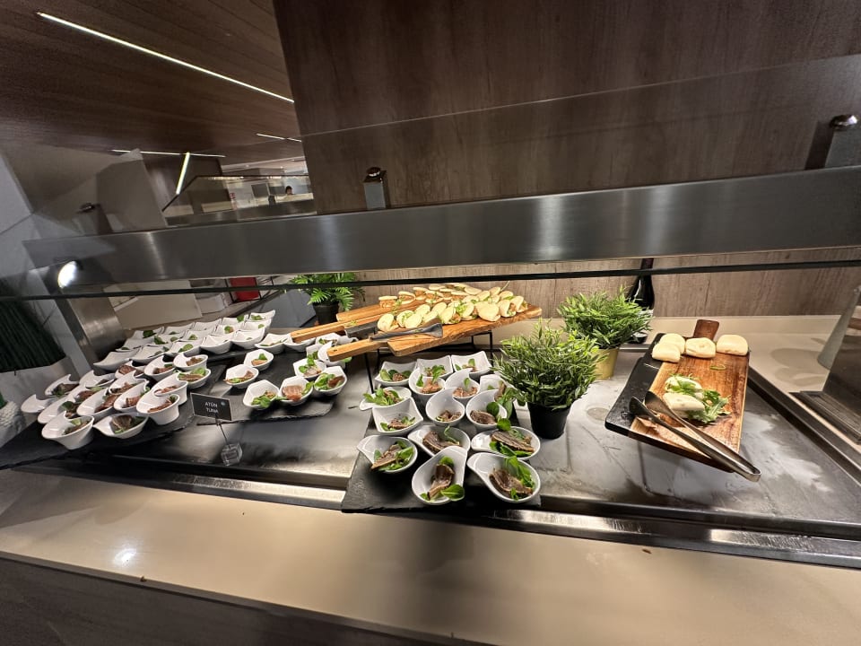 Gastro BG Tonga Tower Design Hotel & Suites