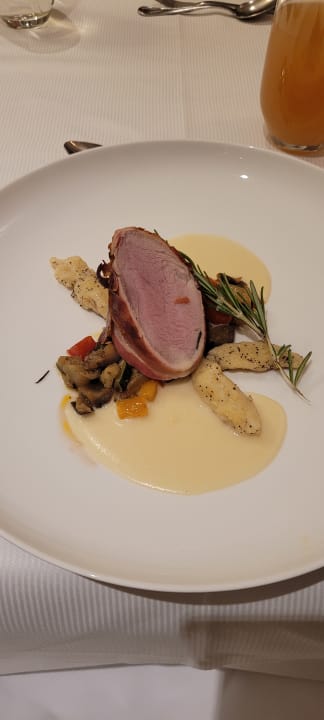 Gastro Hotel Holzapfel