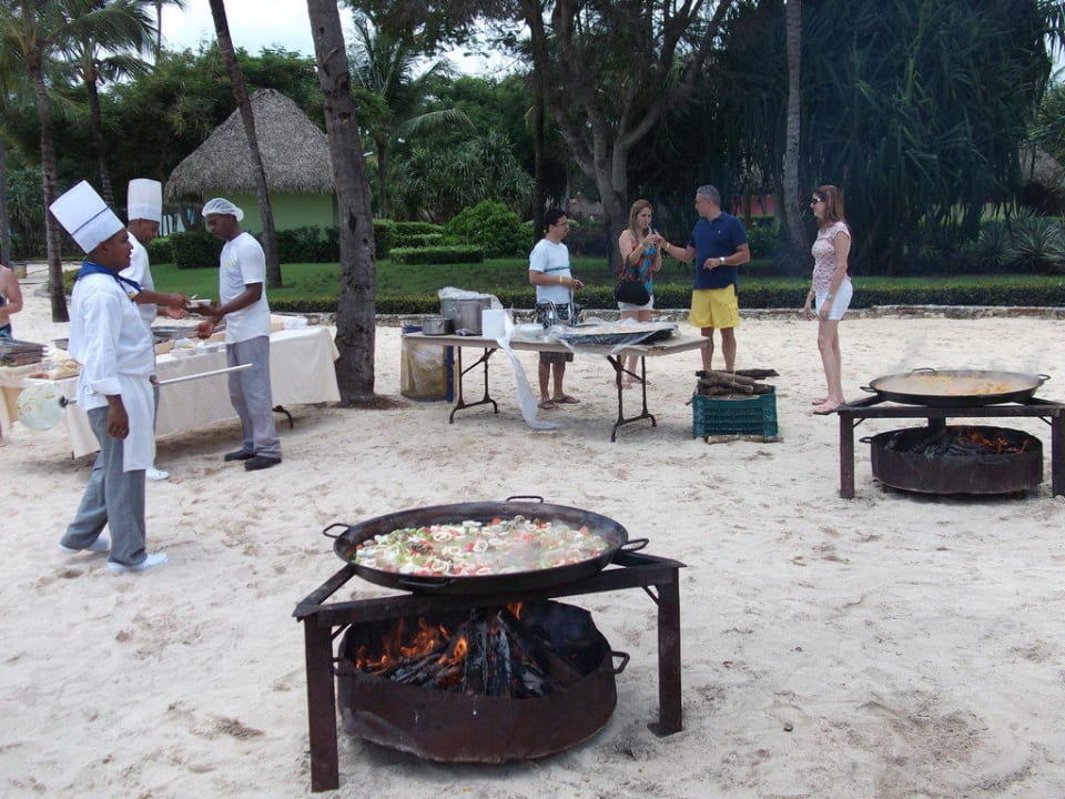 Paella am Strand Iberostar Selection Hacienda Dominicus