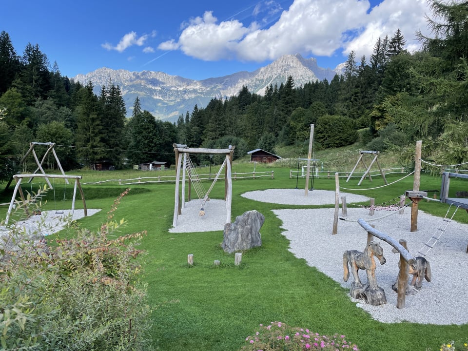 Gartenanlage Landhof Ellmau