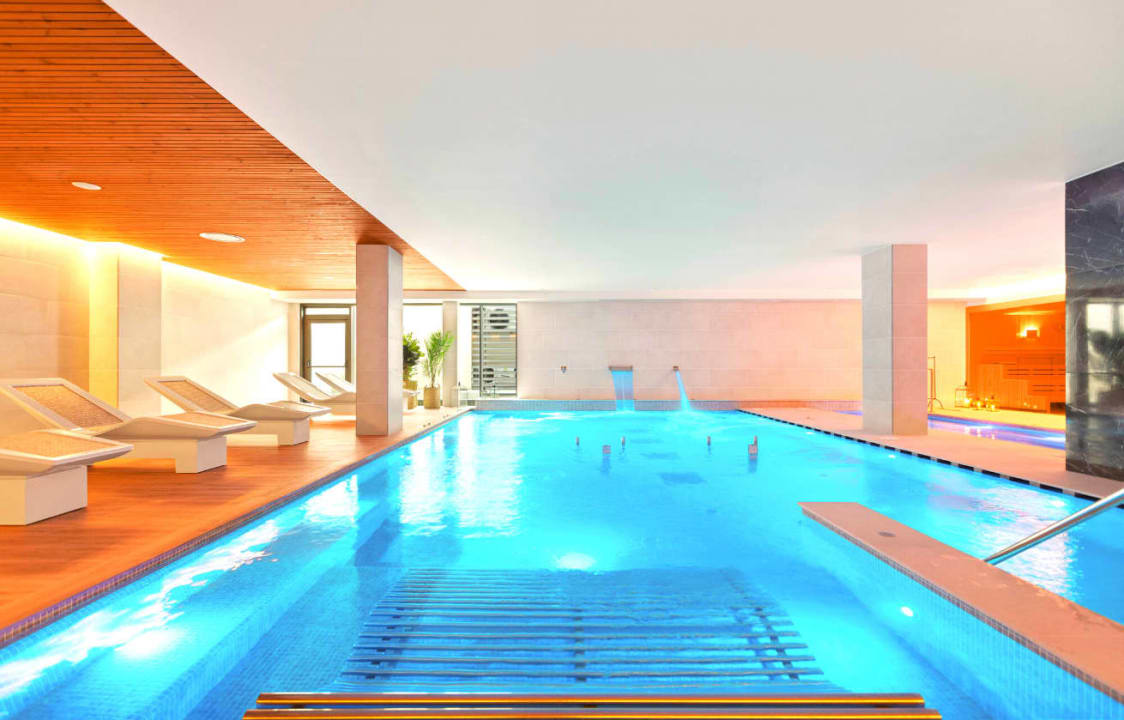 Pool Aubamar Suites & Spa