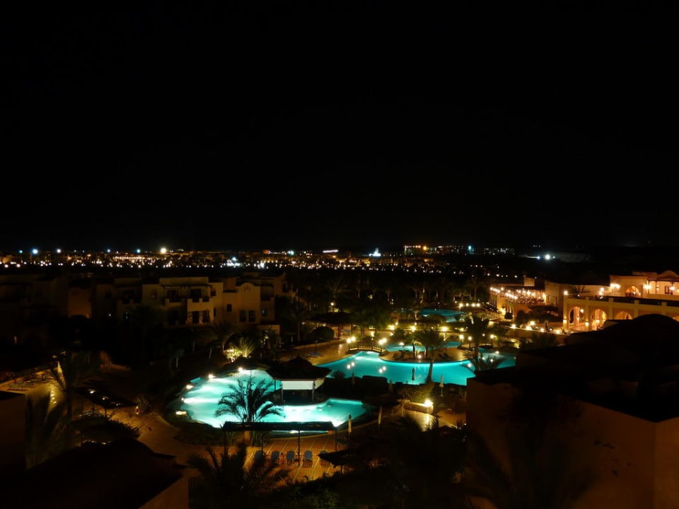 Aufnahme vom Turm Steigenberger Coraya Beach - Adults only