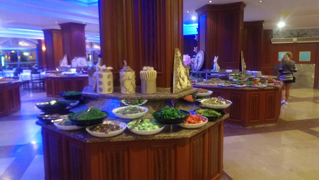Buffet Saphir Hotel & Villas