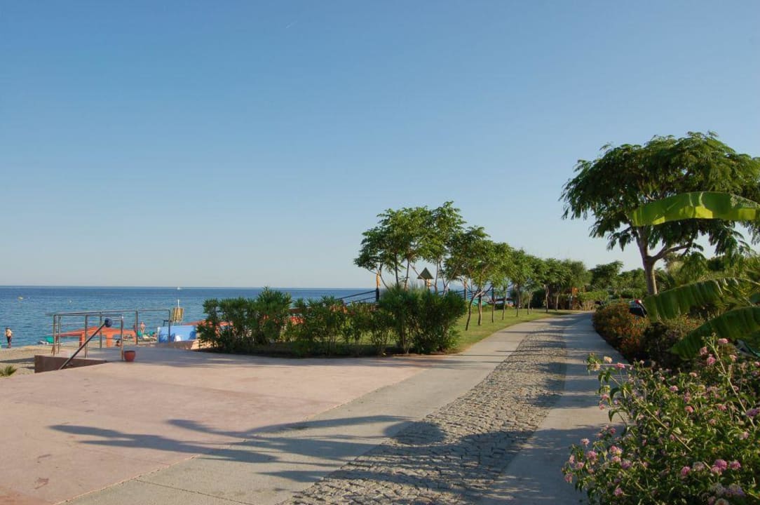 Strandweg Limak Limra Hotel & Resort