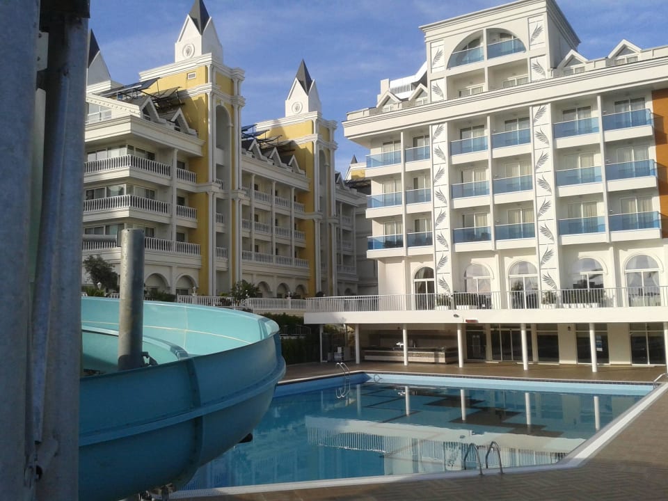 Bei der Enge kann man sich nicht wohlfühlen Palm World Side Resort & Spa