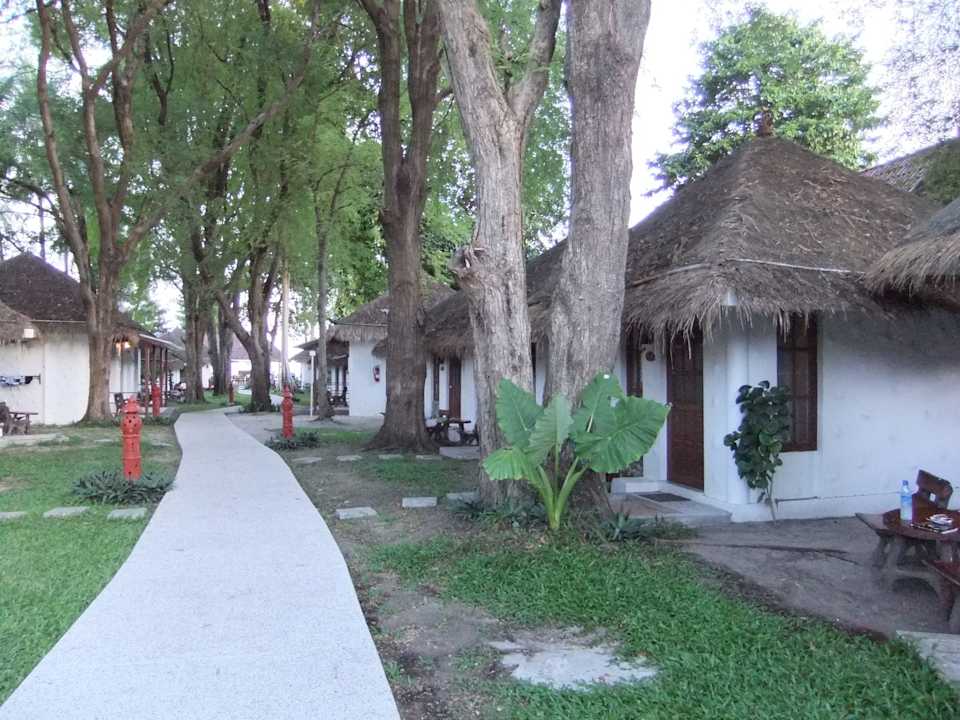 Bungalow Hotel Al's Hut