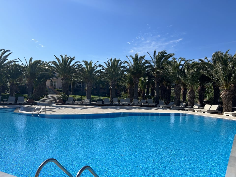 Pool Aphrodite Hotel