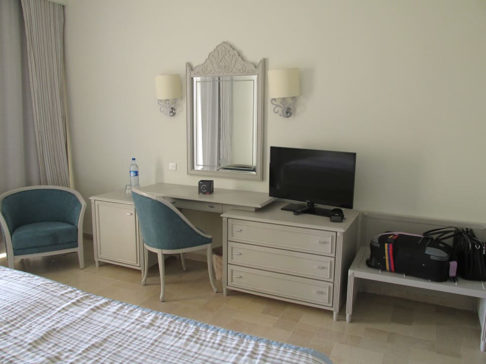 Zimmer Iberostar Waves Averroes