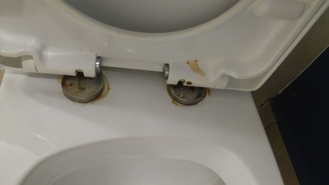 WC ständig verunreinigt Hotel Roc Casa Del Mar