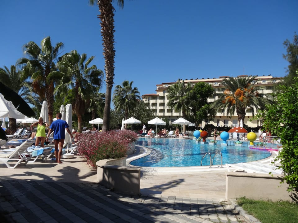 Unterer Pool für Kinder Seaden Corolla Hotel
