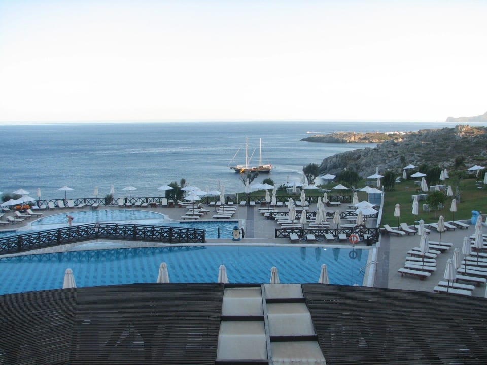 Poollandschaft Hotel Kalithea Horizon Royal