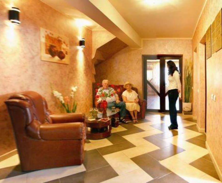 Lobby near reception Pension Scorpion Cazare Suceava