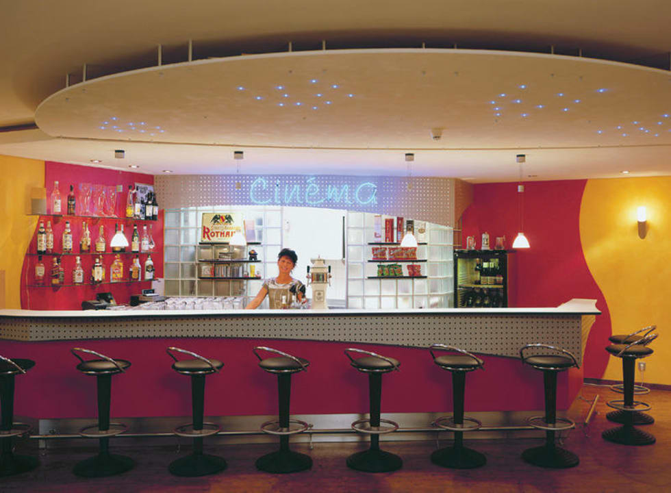 Bistro-Bar Cinema Hotel am Froschbächel