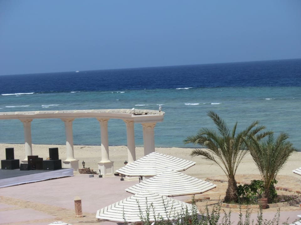 Strand Three Corners Equinox Beach Resort