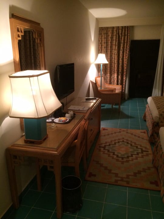 Schreibtisch SUNRISE Holidays Resort (Adults Only)