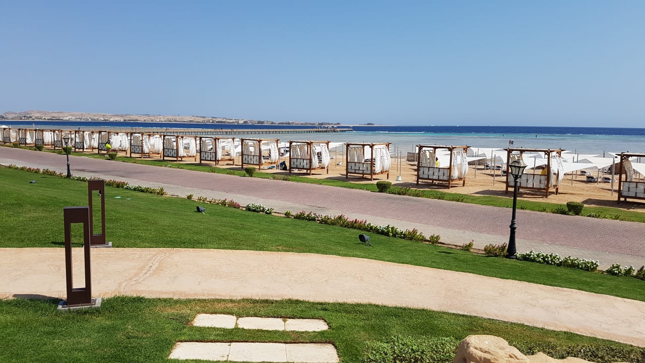 Strand Gravity Hotel & Aquapark Sahl Hasheesh