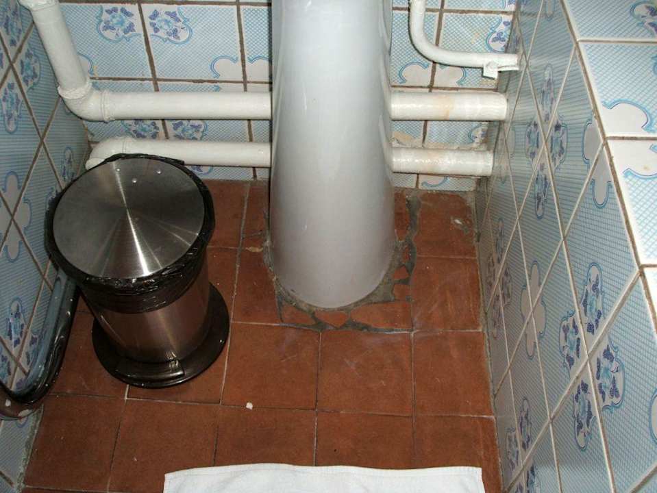 Badezimmer AZIMUT Hotel St. Petersburg