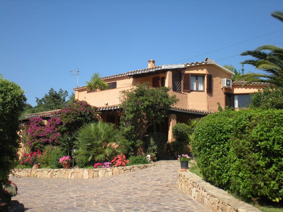 Appartment Hotel Li Tauli