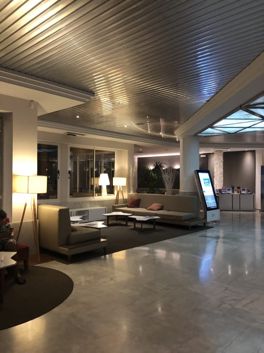 Lobby Hotel Mariant Park