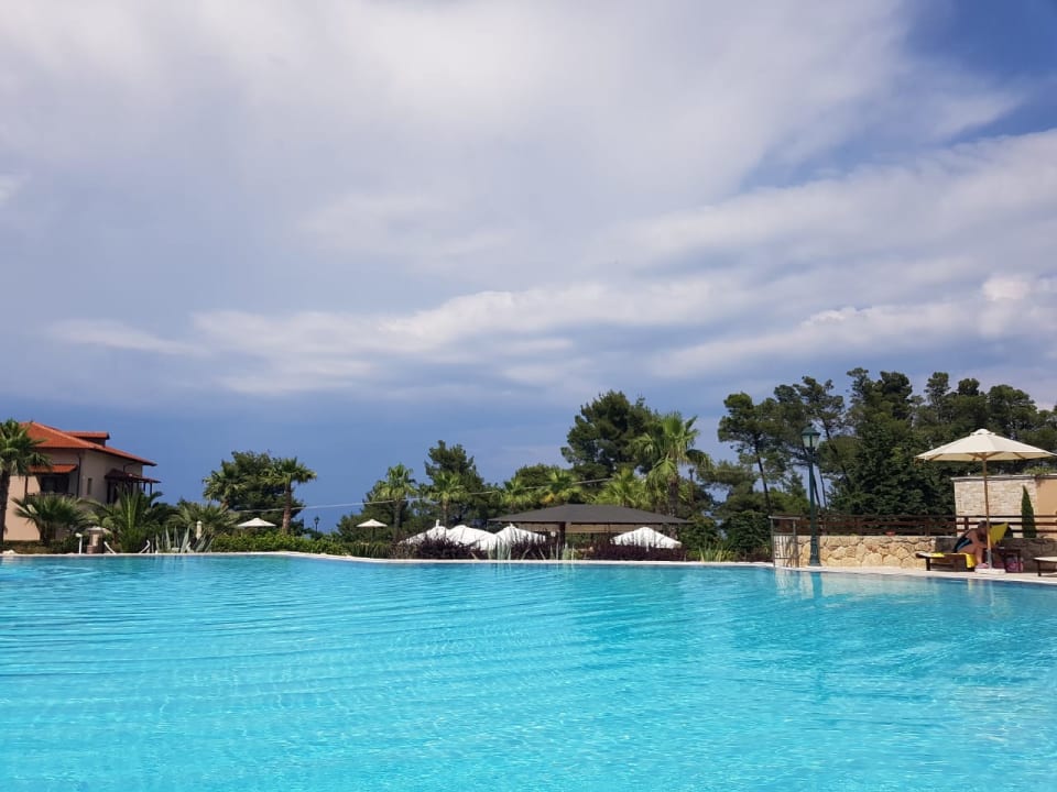 Pool Aegean Melathron Thalasso Spa Hotel