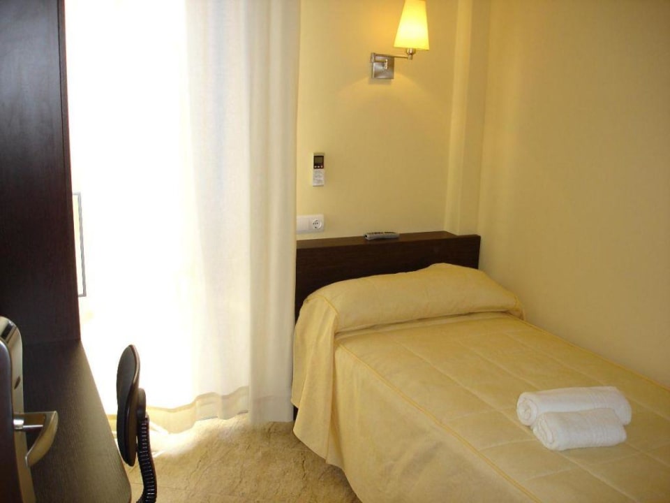 Habitación Hostal Sant Sadurni