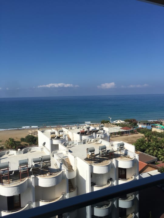 Ausblick Hotel Royal Garden Beach
