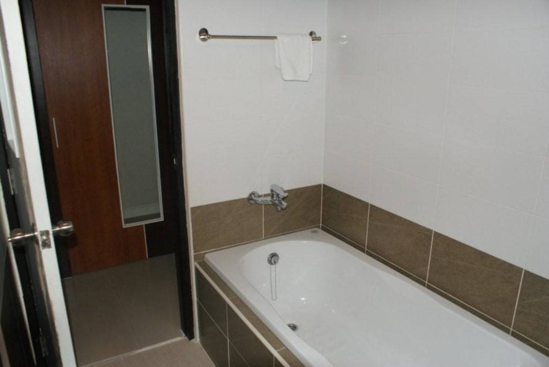 Bad C&N Hotel