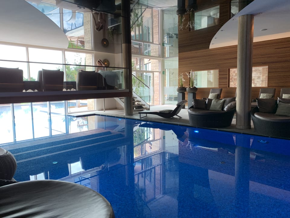 Pool Quellenhof Luxury Resort Passeier