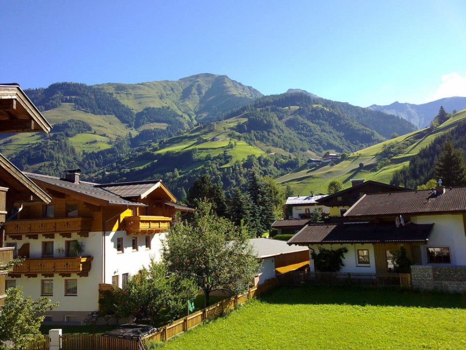 Blick vom Zimmer Rückseite Salzburgerhof Rauris