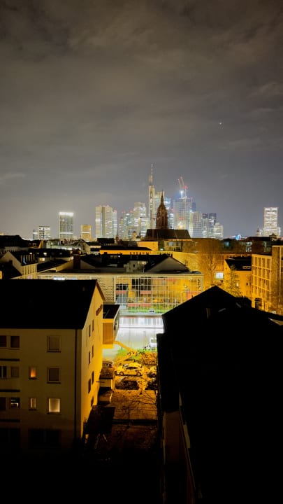 Zimmer Flemings Hotel Frankfurt Main-Riverside