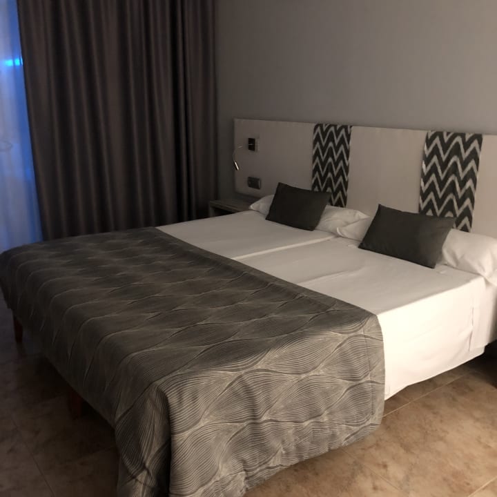 Zimmer Hotel Bahia del Sol