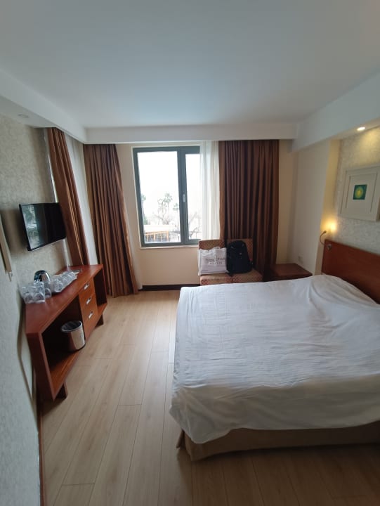 Zimmer Side Star Beach