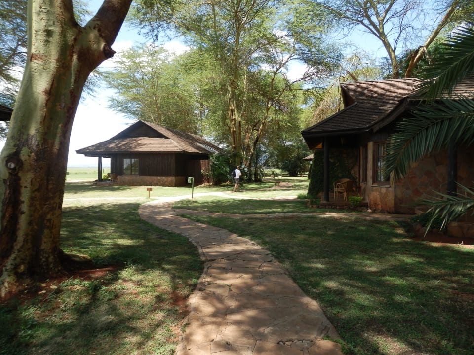 Aussenanlage Ol Tukai Lodge
