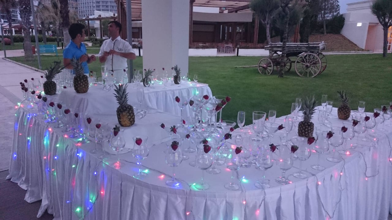 Strandpartyvorbereitung Hotel Baia Lara