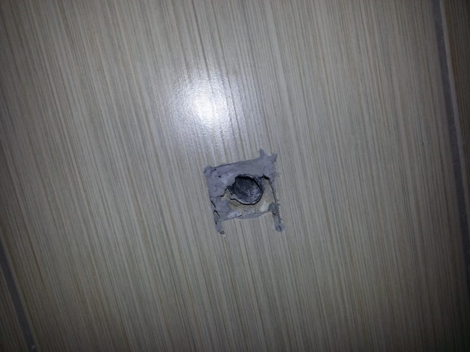 Da guckt ein Rohr aus der Wand! FUN&SUN Smart Hane Sun Hotel