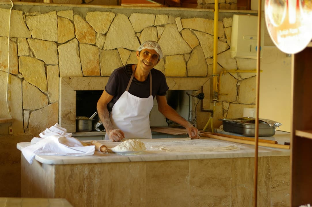 Leckere, frische kleine Pizzen gab es jeden Tag.  Hotel Ephesia