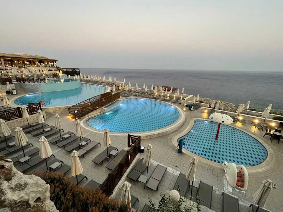 Pool Hotel Kalithea Horizon Royal